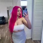 Mila, mit schönen dicken Titten. Bild