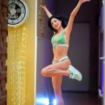 Kleine Antonia hat Lust auf Treffen mit Dir. Bild