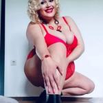 Cynthia, extrem tief & nasses Blasen und mehr. Bild