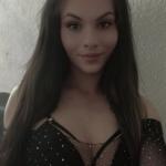 Larina macht Erotik Dates mit Flair. Bild